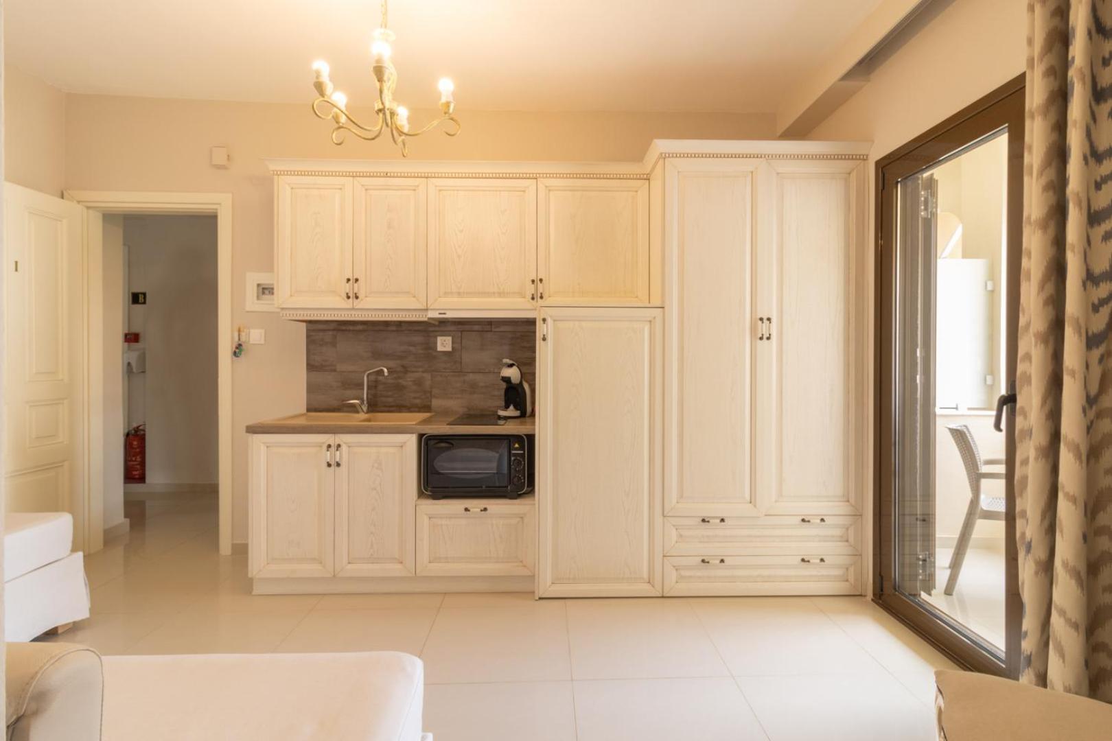 Kassandrinos Apartments Apostolos Νικήτη Εξωτερικό φωτογραφία